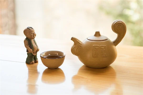 義母直伝！古いザルを吊り下げプランターに使う本当の理由と簡単な作り方